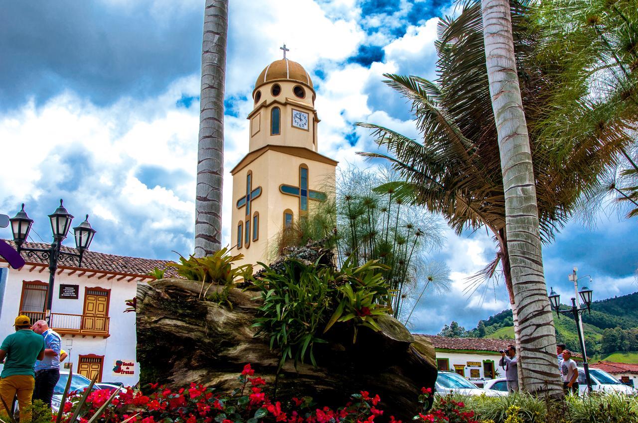Hotel Camino Nacional Salento Buitenkant foto